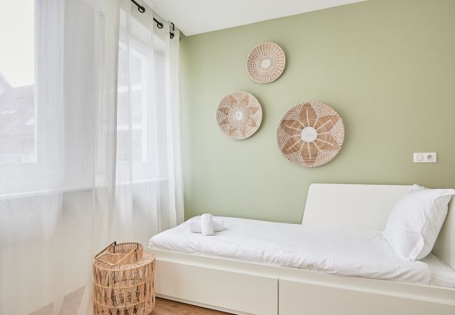 Appartement à Annecy - Florida emplacement idéal parking privé Appartement à Annecy - Florida emplacement idéal parking privé