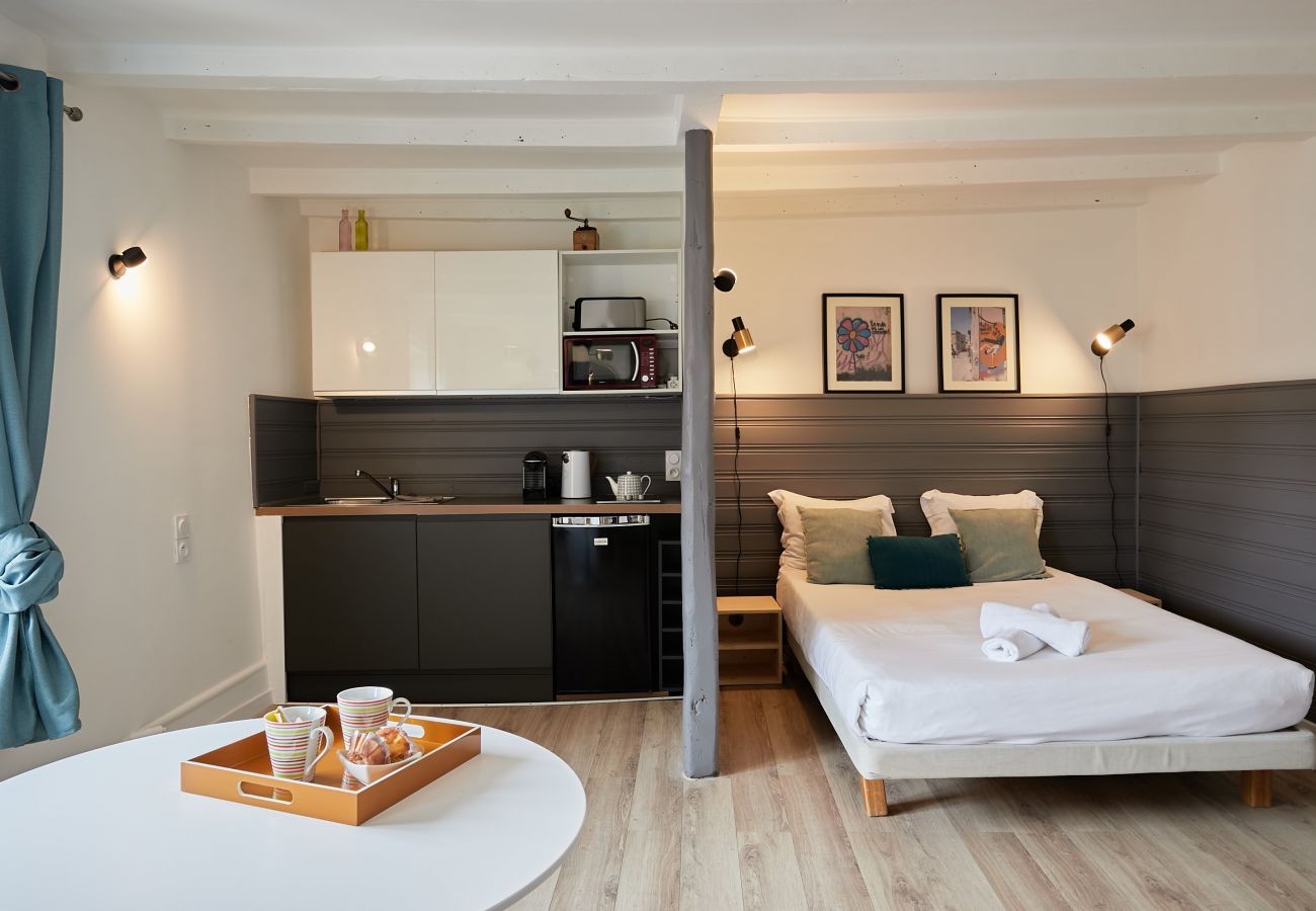 Studio à Annecy - Napoli vieille ville zone pietonne