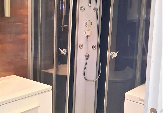 Studio à Annecy - Mystery 300m Bonlieu Studio à Annecy - Mystery 300m Bonlieu