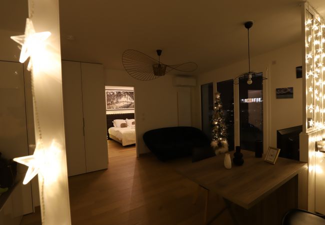Appartement à Annecy - Elegant luxe vue lac et garage Appartement à Annecy - Elegant luxe vue lac et garage