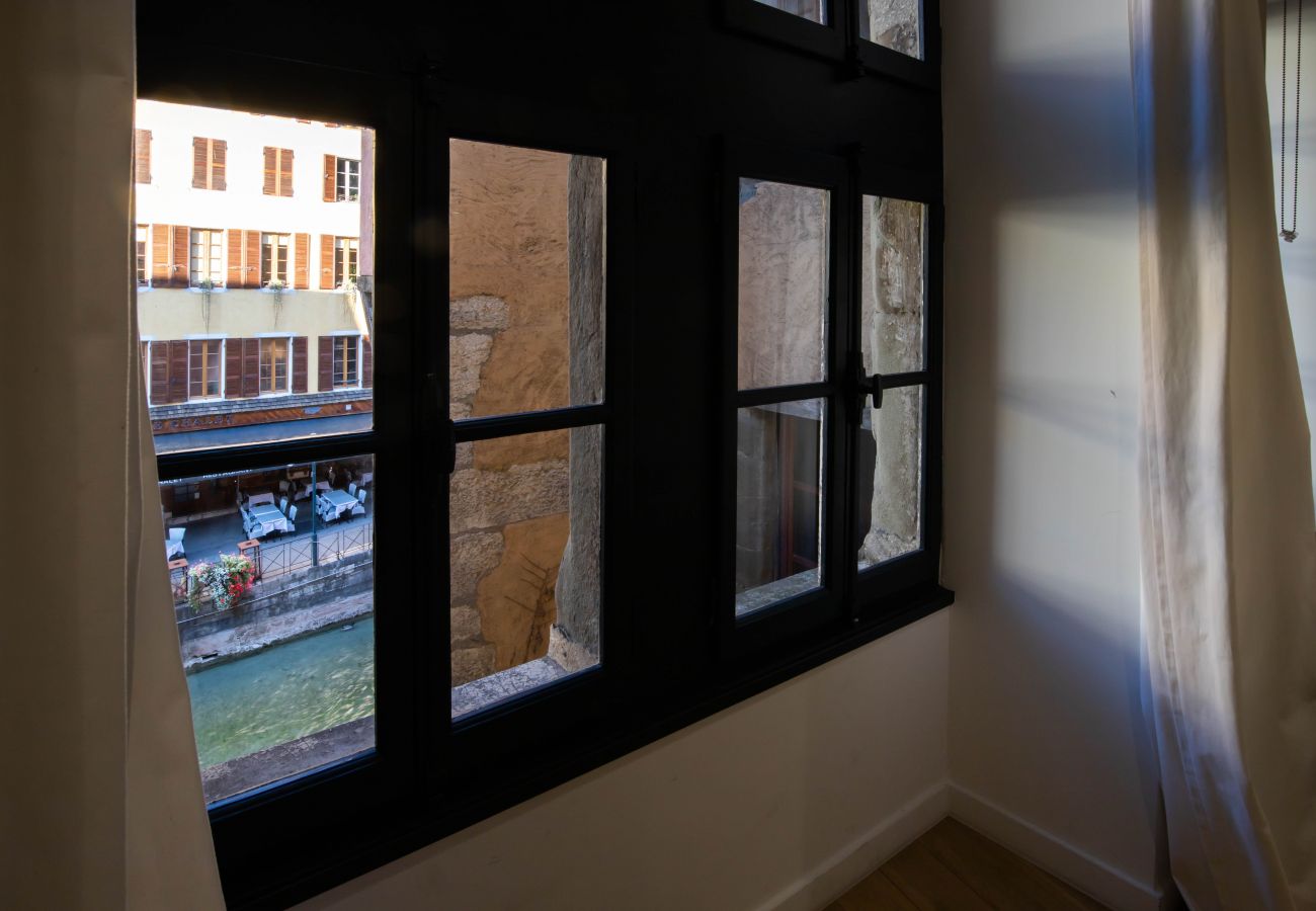 Appartement à Annecy - Petite Venise vue sur le canal romantique