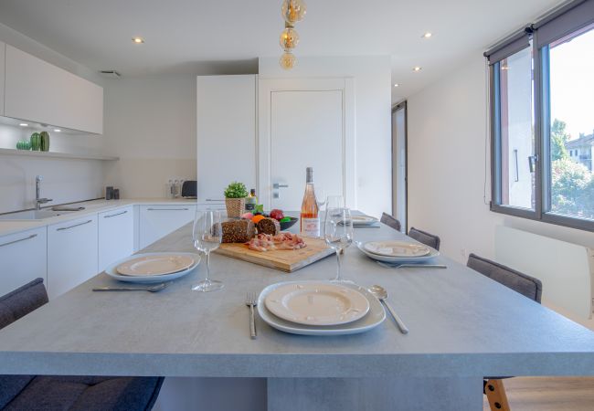 Appartement à Annecy-le-Vieux - Duplex d'Albigny 3 minutes du lac Appartement à Annecy-le-Vieux - Duplex d'Albigny 3 minutes du lac