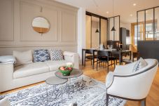 Appartement à Annecy - Medicis luxueux à 50 m du lac Appartement à Annecy - Medicis luxueux à 50 m du lac