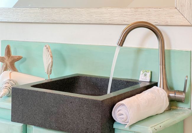 Appartement à Annecy - Love island romantique rue carnot Appartement à Annecy - Love island romantique rue carnot