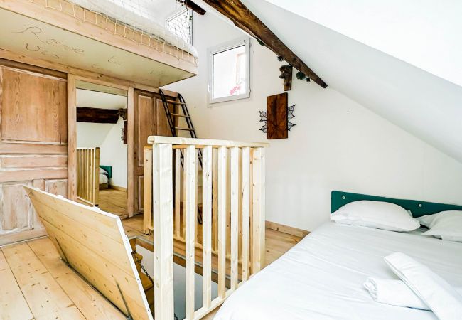 Appartement à Annecy - Love island romantique rue carnot Appartement à Annecy - Love island romantique rue carnot