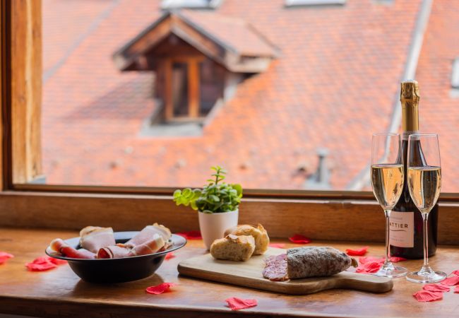 Appartement à Annecy - Love island romantique rue carnot Appartement à Annecy - Love island romantique rue carnot