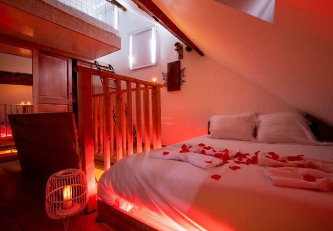 Appartement à Annecy - Love island romantique rue carnot Appartement à Annecy - Love island romantique rue carnot