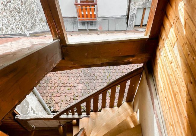 Appartement à Annecy - Rainbow rue carnot 4 adultes et 1 enfant Appartement à Annecy - Rainbow rue carnot 4 adultes et 1 enfant