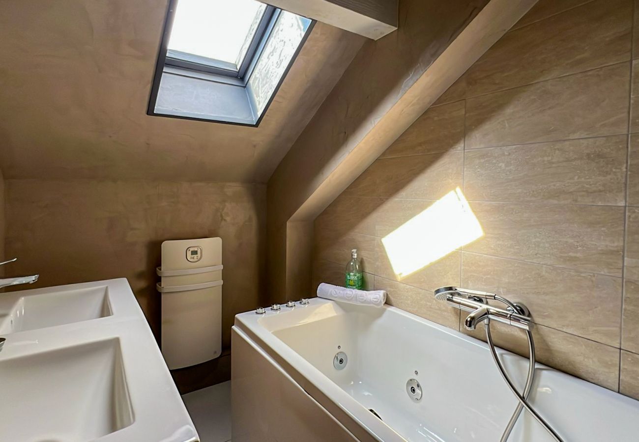 Appartement à Annecy - Cloud romantique jacuzzi