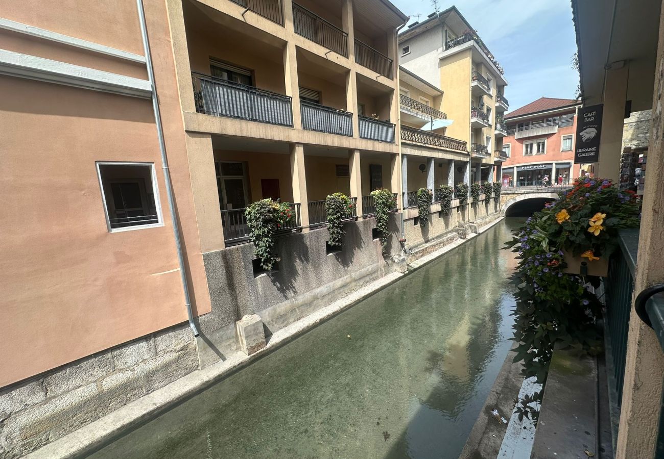 Appartement à Annecy - Petit Gruffaz proche du canal