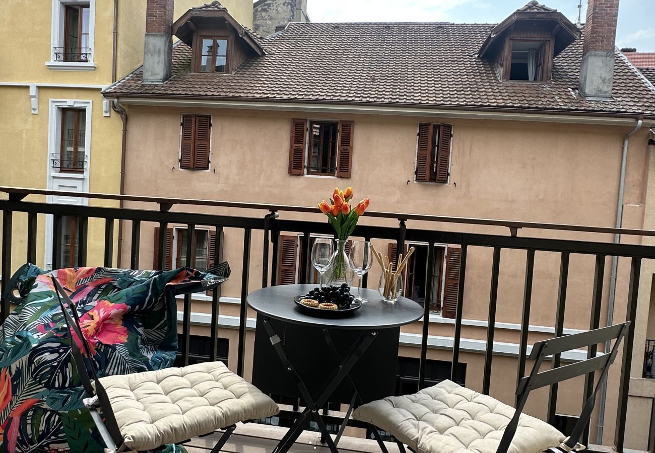 Appartement à Annecy - Petit Gruffaz proche du canal