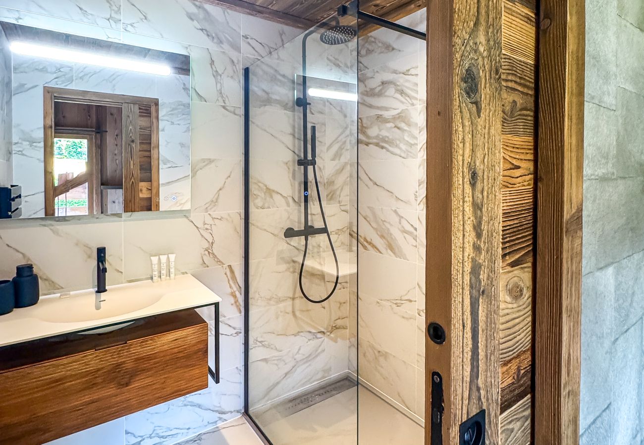 Appartement à Megève - ISKEN au pied des pistes Mont d Arbois Megève